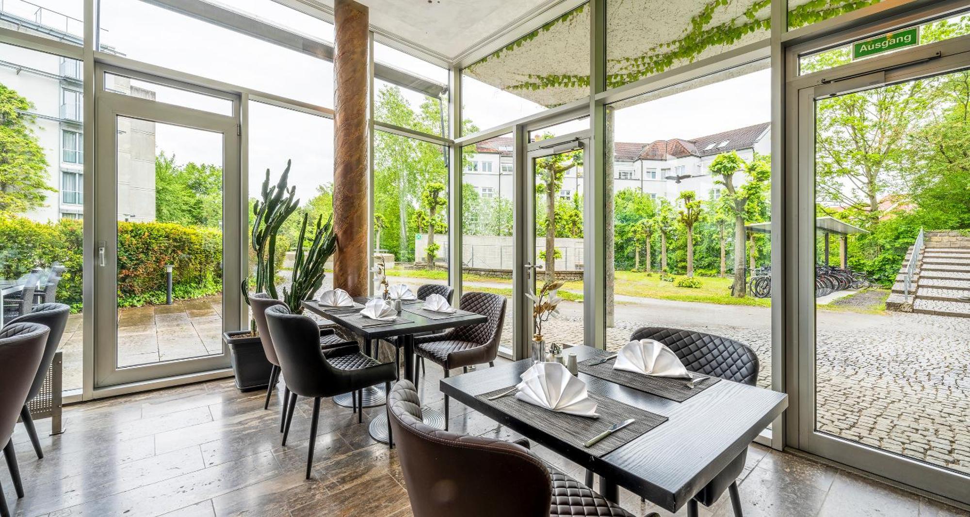 Plaza Inn Stuttgart-Ditzingen Exterior photo